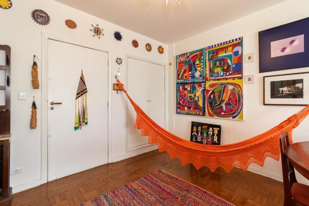 Apartment Cinesala - Sp: Beautiful, Well Located, With Air Conditioner Sao Paulo